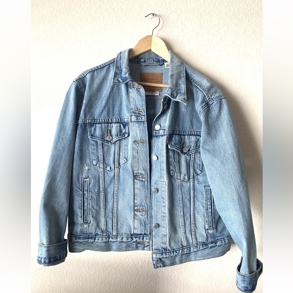 Levi’s Trucker Jacket